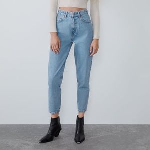 NWOT Zara Jeans | Zara Mom Fit Jeans | Colour: Blue | Size: 8